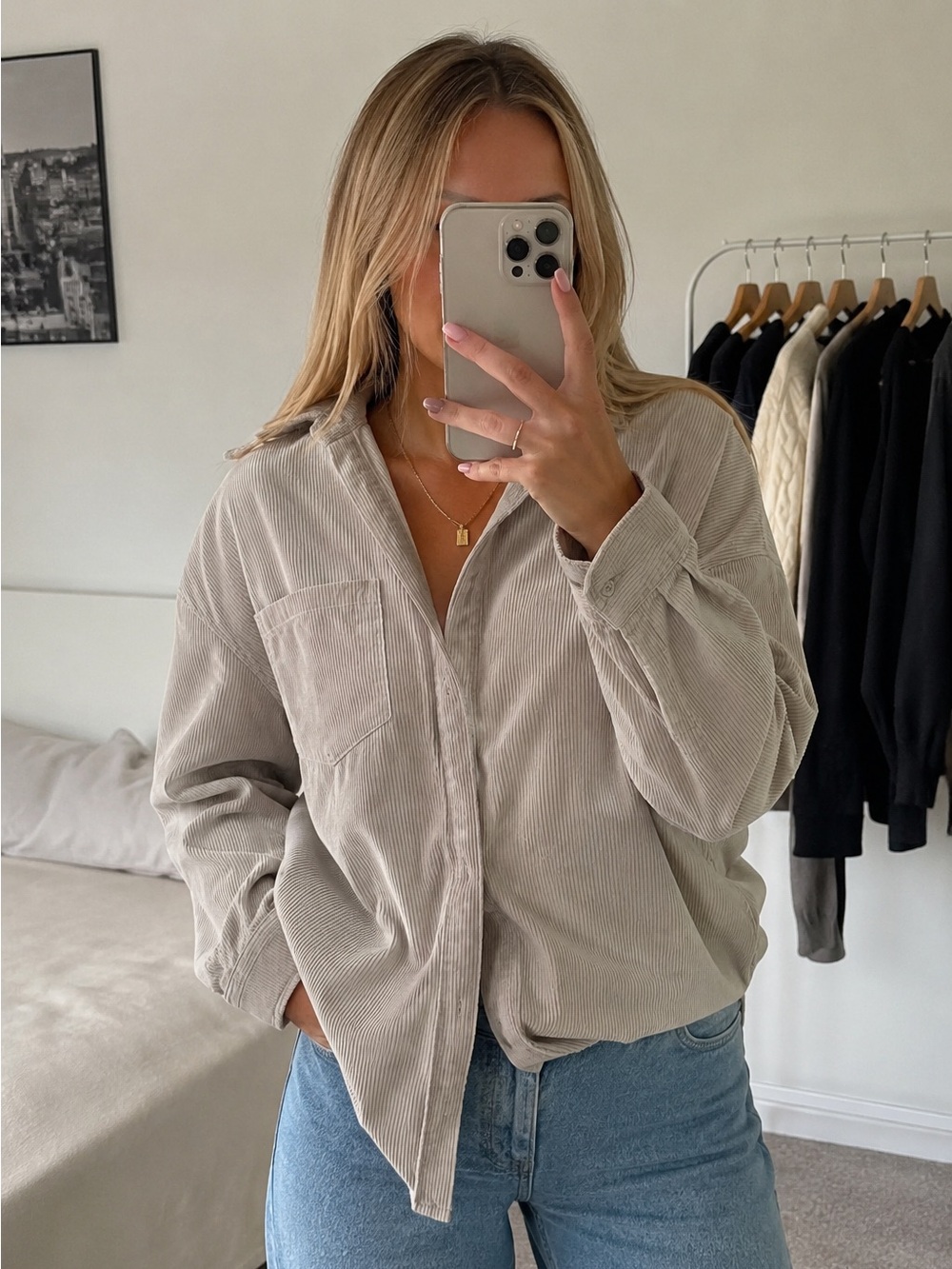 Women’s Casual Button-Up Shirt in Light Beige